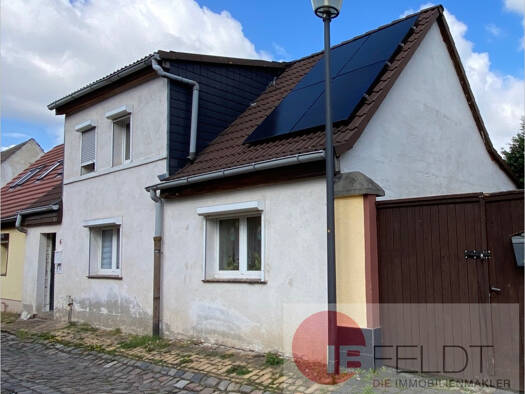 Einfamilienhaus zum Kauf 35.000 € 5 Zimmer 89 m² 220 m² Grundstück Bitterfeld 06749