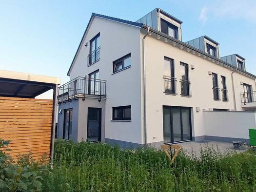Reihenendhaus zum Kauf - Erstbezug provisionsfrei 989.000 € 4 Zimmer 152,6 m² 289,2 m² Grundstück St. Koloman Str. 23 Hofsingelding Wörth 85457