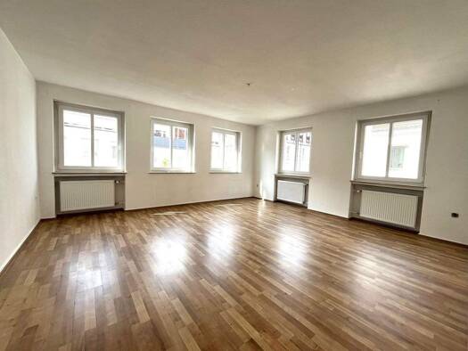 Wohnung zur Miete 1.200 € 4 Zimmer 117 m² frei ab 01.02.2026 Herzogin-Elisabeth-Straße 3 Braunschweig 38104