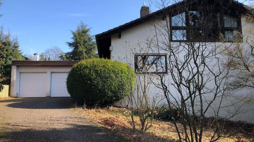 Einfamilienhaus zum Kauf 699.000 € 9 Zimmer 295 m² 1.073 m² Grundstück frei ab sofort Oberafferbach Johannesberg 63867