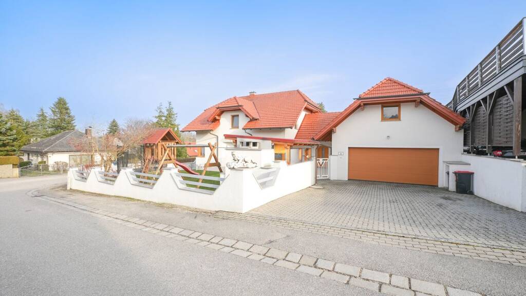 Mehrfamilienhaus zum Kauf 698.000 € 5 Zimmer 184 m² 697 m² Grundstück Grabenhof Wels 4600