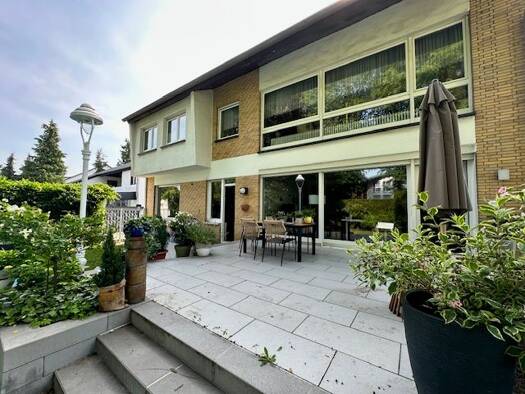 Terrassenwohnung zur Miete 1.800 € 4 Zimmer 155 m² frei ab sofort Ostheim Köln 51107