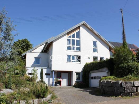 Einfamilienhaus zum Kauf 825.000 € 7,5 Zimmer 271,6 m² 1.300 m² Grundstück Giengen Giengen an der Brenz 89537