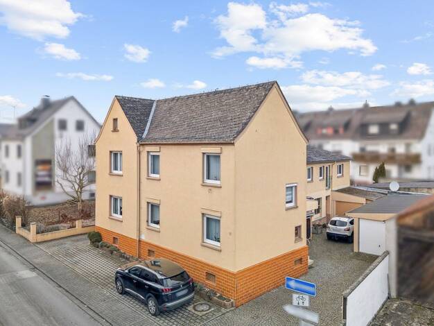 Einfamilienhaus zum Kauf 395.000 € 9 Zimmer 258 m² 584 m² Grundstück frei ab sofort Elz Elz 65604