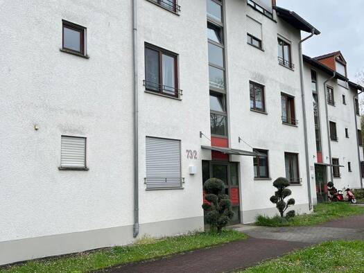 Wohnung zur Miete 1.100 € 3,5 Zimmer 86 m² Geschoss 2/4 frei ab sofort Gottmadingen 78244