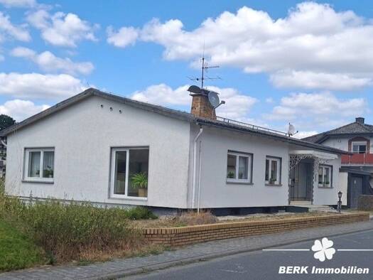 Einfamilienhaus zum Kauf 390.000 € 7 Zimmer 218 m² 1.355 m² Grundstück Lützel-Wiebelsbach Lützelbach 64750