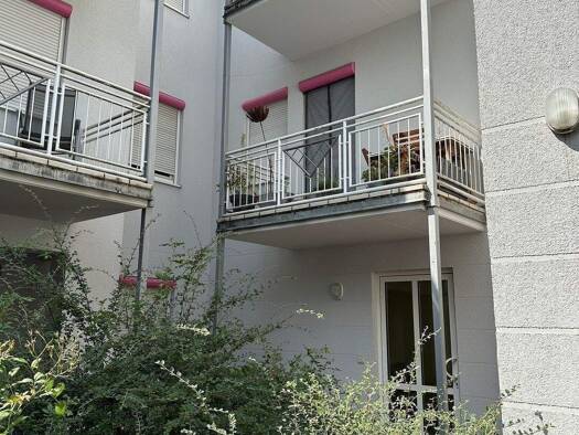 Studio zur Miete 596 € 1 Zimmer 44,2 m² EG frei ab sofort Unterislinger Weg 12a Galgenberg Regensburg 93053