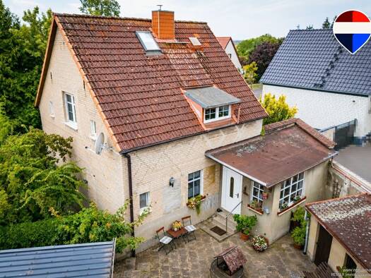 Einfamilienhaus zum Kauf 137.000 € 4 Zimmer 121 m² 935 m² Grundstück Biederitz Biederitz 39175