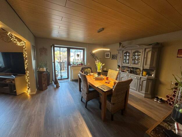 Einfamilienhaus zum Kauf 229.000 € 6 Zimmer 140 m² 845 m² Grundstück frei ab sofort Honzrather Straße 64 Merchingen Merzig 66663