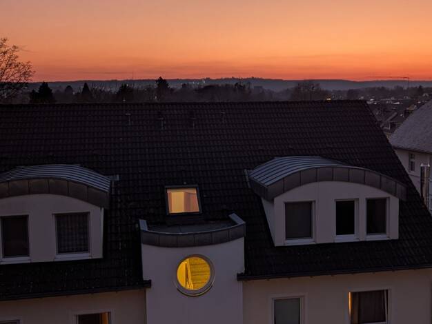 Wohnung zur Miete 1.220 € 3 Zimmer 95 m² Geschoss 2/3 frei ab 01.03.2026 Niederdollendorf Königswinter 53639