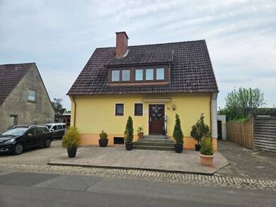 Mehrfamilienhaus zum Kauf 360.000 € 8 Zimmer 160 m² 640 m² Grundstück Neumünster 24536