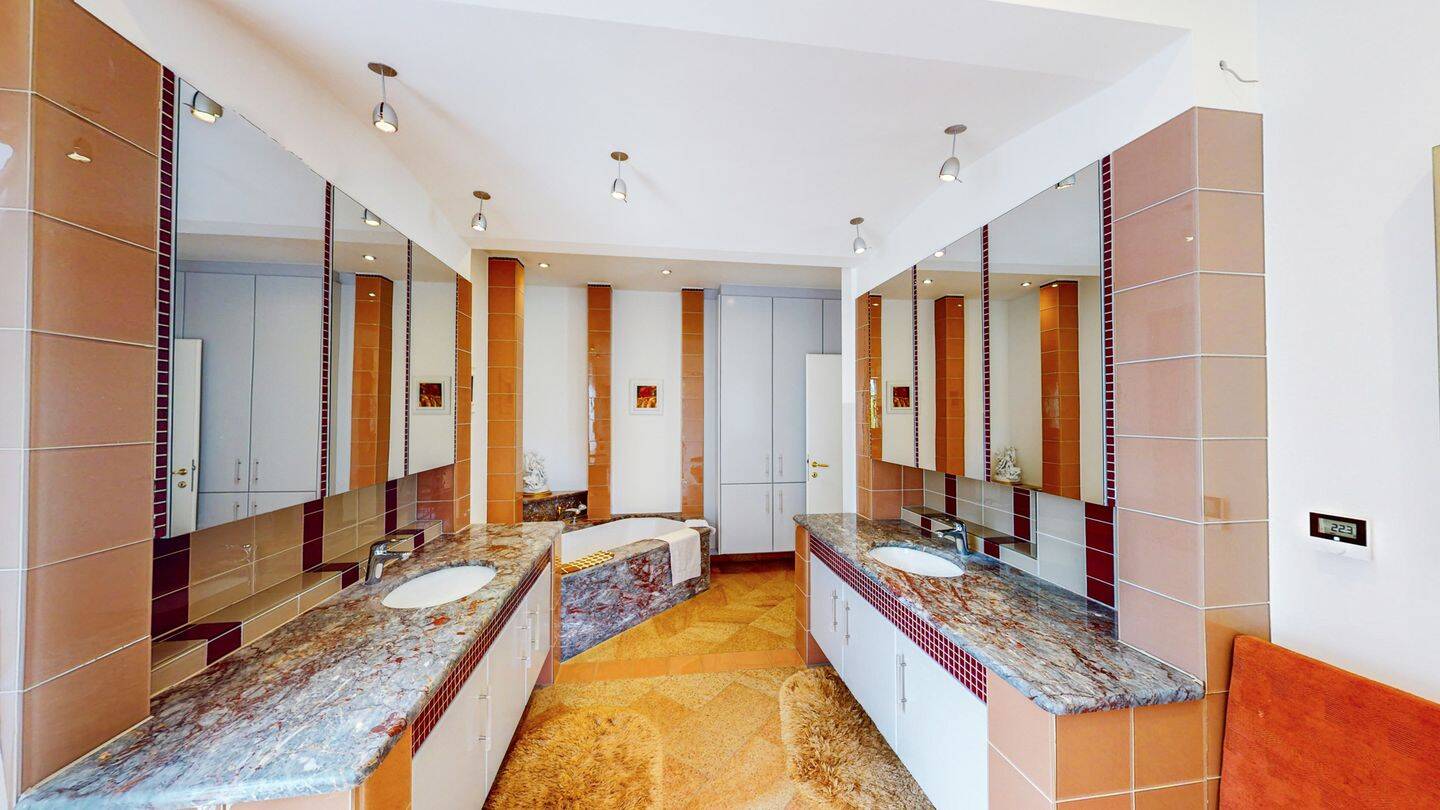 Property thumbnail 14