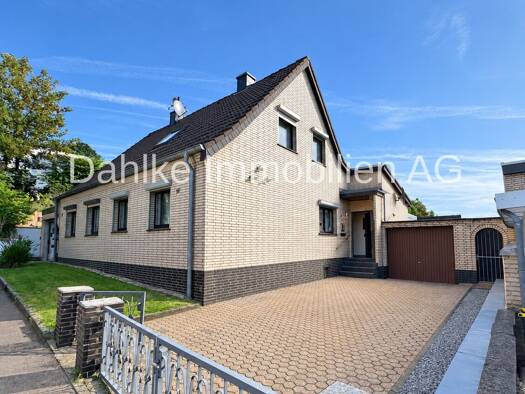 Doppelhaushälfte zum Kauf 169.000 € 3 Zimmer 92,5 m² 423 m² Grundstück Hückelhoven Hückelhoven 41836