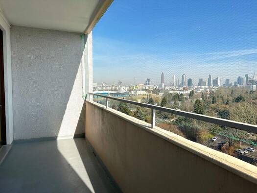 Wohnung zur Miete 550 € 1 Zimmer 12 m² 10. Geschoss frei ab sofort Im Mainfeld 40 Niederrad Frankfurt am Main 60528