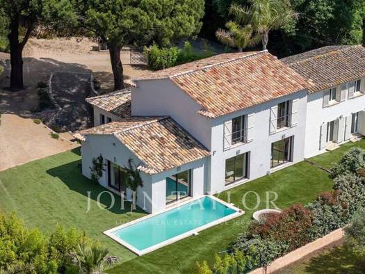 Villa zum Kauf provisionsfrei 2.625.000 € 6 Zimmer 300 m² 1.600 m² Grundstück Grimaud 83310
