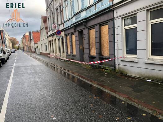 Mehrfamilienhaus zum Kauf 99.000 € 16 Zimmer 360 m² 130 m² Grundstück Surfeldstr. 2 Lehe Bremerhaven / Lehe 27576