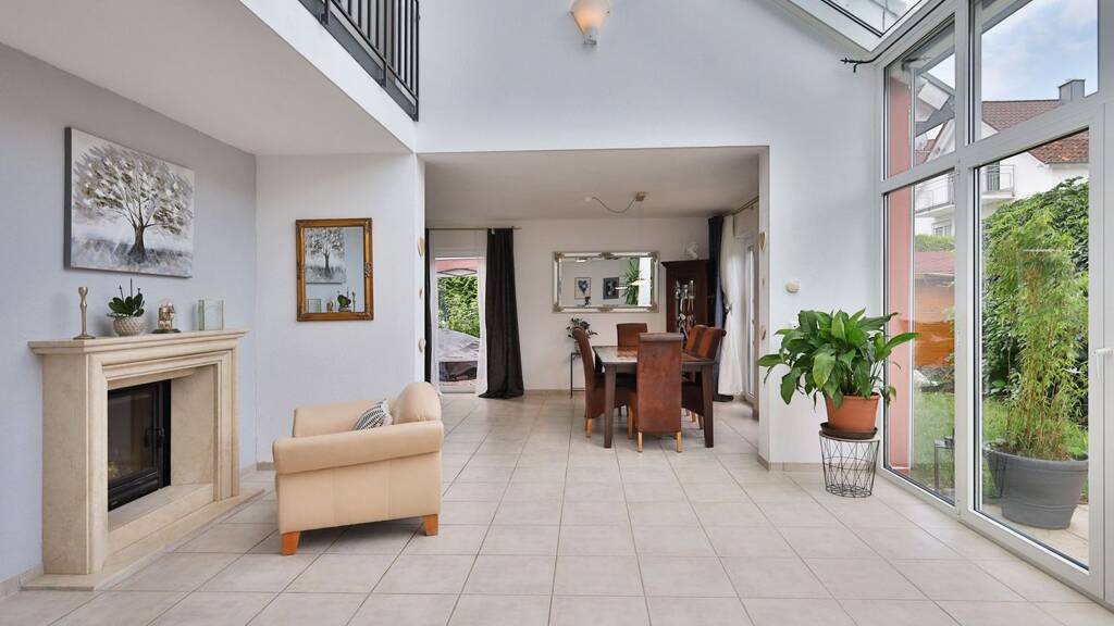 Einfamilienhaus zum Kauf 799.000 € 5,5 Zimmer 242 m² 477 m² Grundstück Ostelsheim 75395