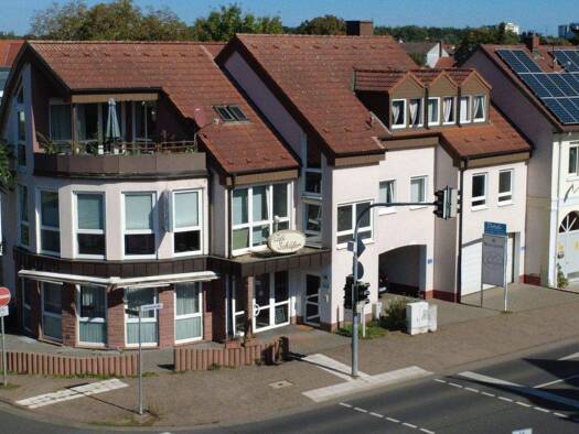 Mehrfamilienhaus zum Kauf 849.000 € 8 Zimmer 308,4 m² 361 m² Grundstück Dörnigheim Maintal 63477