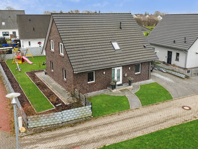 Einfamilienhaus zum Kauf 360.000 € 6 Zimmer 134 m² 515 m² Grundstück Upahl Upahl 23936