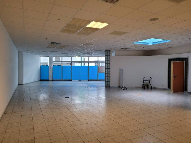 Laden zur Miete provisionsfrei 243,7 m² Verkaufsfläche Am Müggelpark 10-12 Gosen Gosen-Neu Zittau 15537
