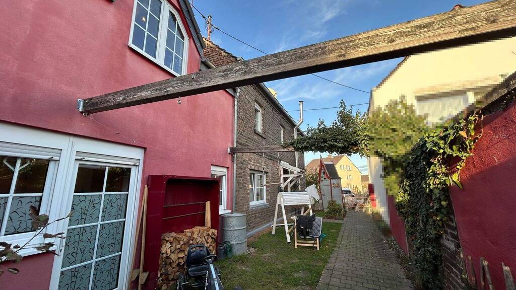 Einfamilienhaus zum Kauf 410.000 € 5 Zimmer 127 m² 179 m² Grundstück Mondorf Niederkassel 53859