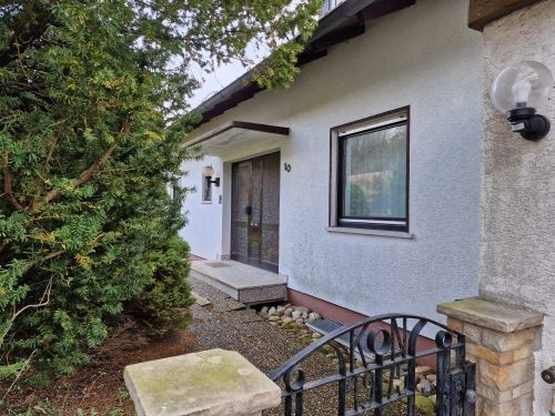 Einfamilienhaus zum Kauf 195.000 € 4 Zimmer 130,5 m²<br/>Wohnfläche 1.092 m²<br/>Grundstück Ginolfs Oberelsbach 97656