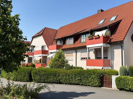 Wohnung zum Kauf 165.000 € 2 Zimmer 72 m² 2. Geschoss Altenplos Heinersreuth 95500