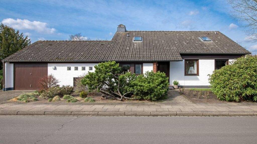 Einfamilienhaus zum Kauf 489.000 € 5,5 Zimmer 107 m² 953 m² Grundstück Maschen Seevetal 21220