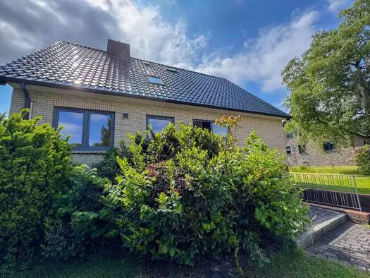 Haus zur Miete 2.400 € 5,5 Zimmer 160 m² 987 m² Grundstück frei ab sofort Tangstedt Tangstedt 22889