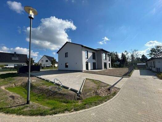 Wohnung zur Miete - Erstbezug 1.212 € 3 Zimmer 93,3 m² frei ab 01.01.2026 Dornröschenweg 24 Schmerzke Brandenburg an der Havel / Neuschmerzke 14776