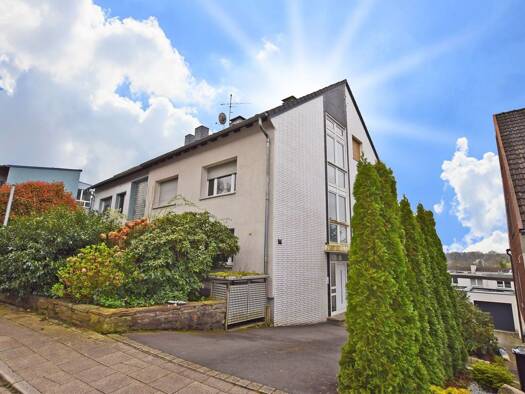 Wohnung zur Miete 870 € 3,5 Zimmer 104,9 m² frei ab 01.10.2025 Kupferdreh Essen 45257
