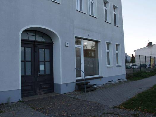 Büro zur Miete provisionsfrei 11,55 € 2 Zimmer 39,4 m² Bürofläche Sachsenhausener Str. 15 Oranienburg 16515