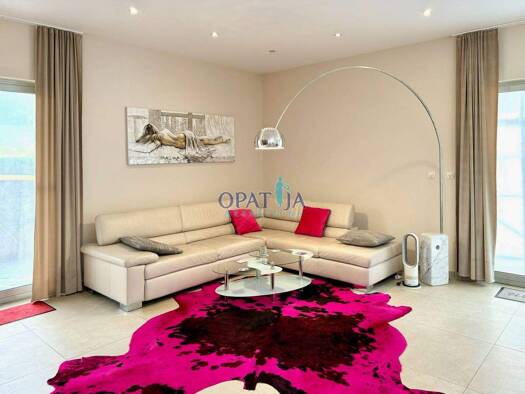 Einfamilienhaus zur Miete 1.660 € 5 Zimmer Zadar 23000