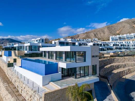 Villa zum Kauf - Erstbezug provisionsfrei 2.700.000 € 4 Zimmer 733 m² 902 m² Grundstück Finestrat 03509