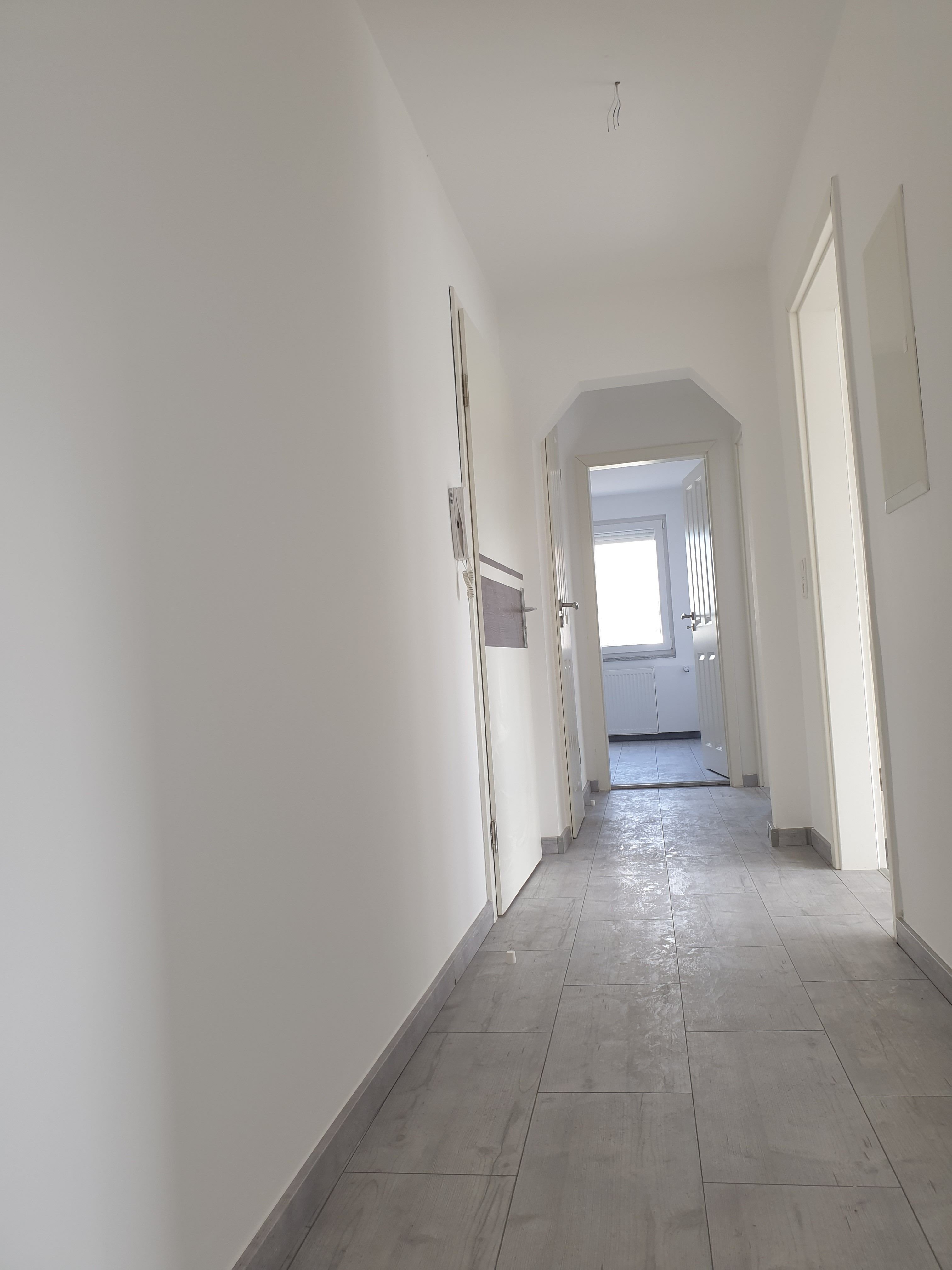 Wohnung zur Miete 800 € 4 Zimmer 91 m²<br/>Wohnfläche 1.<br/>Geschoss Schlauersbacher Straße 11 Neuendettelsau Neuendettelsau 91564