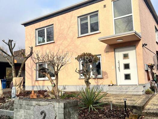 Mehrfamilienhaus zum Kauf 599.000 € 5 Zimmer 169 m² 636 m² Grundstück Schwalheim Bad Nauheim 61231