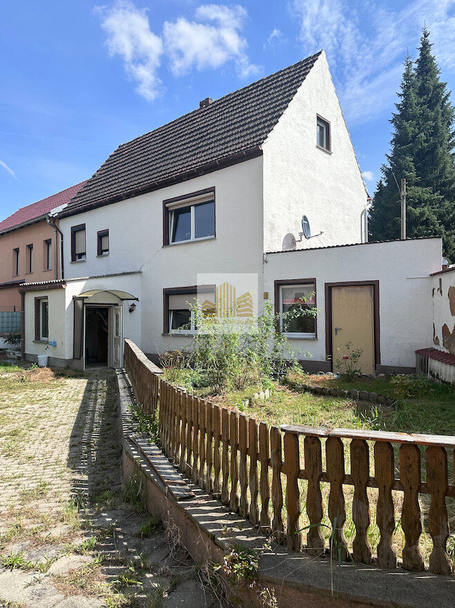 Reihenmittelhaus zum Kauf 70.000 € 6 Zimmer 120 m²<br/>Wohnfläche 361 m²<br/>Grundstück Muschwitz Muschwitz 06679