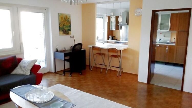 Wohnung zur Miete Wohnen auf Zeit 1.722 € 2 Zimmer 70 m²<br/>Wohnfläche Wien 1130