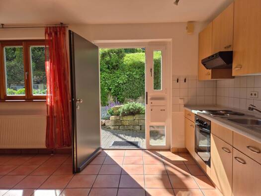 Wohnung zur Miete 550 € 1 Zimmer 38 m² Geschoss EG/3 frei ab sofort Uhlbach Stuttgart 70329