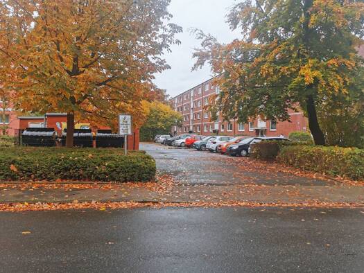 Außenstellplatz zur Miete provisionsfrei 35 € 8 m² Beethovenstraße 26 Elmshorn 25337