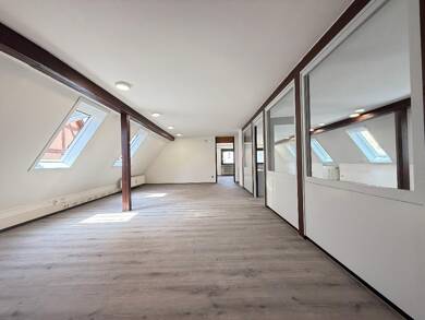 Büro-/Praxisfläche zur Miete 760 € 3 Zimmer 121,5 m² Bürofläche Marktplatz 1 Happurg Happurg 91230