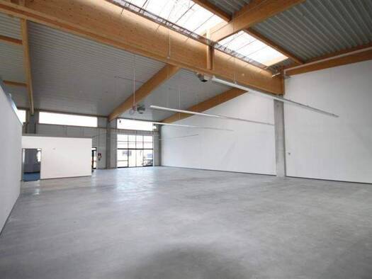 Lagerhalle zur Miete 8 € 618 m² Lagerfläche St. Lorenz Nord Lübeck 23556