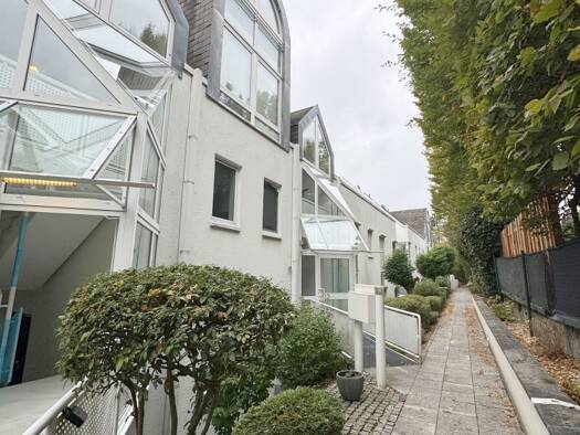 Wohnung zum Kauf 195.000 € 1 Zimmer 40 m² Wiesbaden Wiesbaden 65189