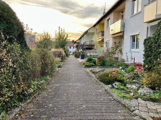 Reihenmittelhaus zum Kauf 399.000 € 4,5 Zimmer 110 m² 223 m² Grundstück Burgholz Reutlingen 72766