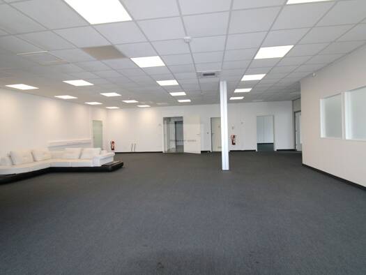 Bürofläche zur Miete 2.755 € 290 m² Bürofläche Flein 74223