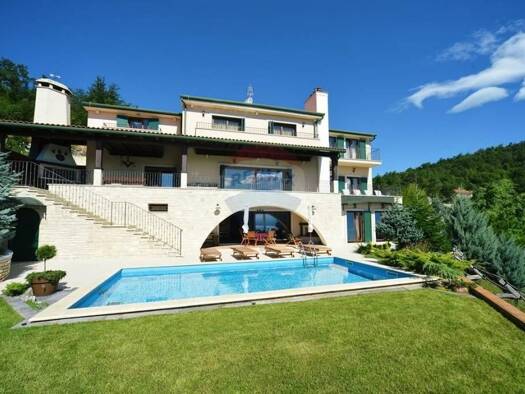 Einfamilienhaus zum Kauf 10 Zimmer 600 m² 1.400 m² Grundstück Matulji 51211