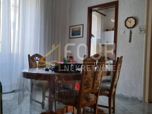 Wohnung zur Miete 800 € 3 Zimmer 95 m² 1. Geschoss Podmurvice, Rijeka Mlaka