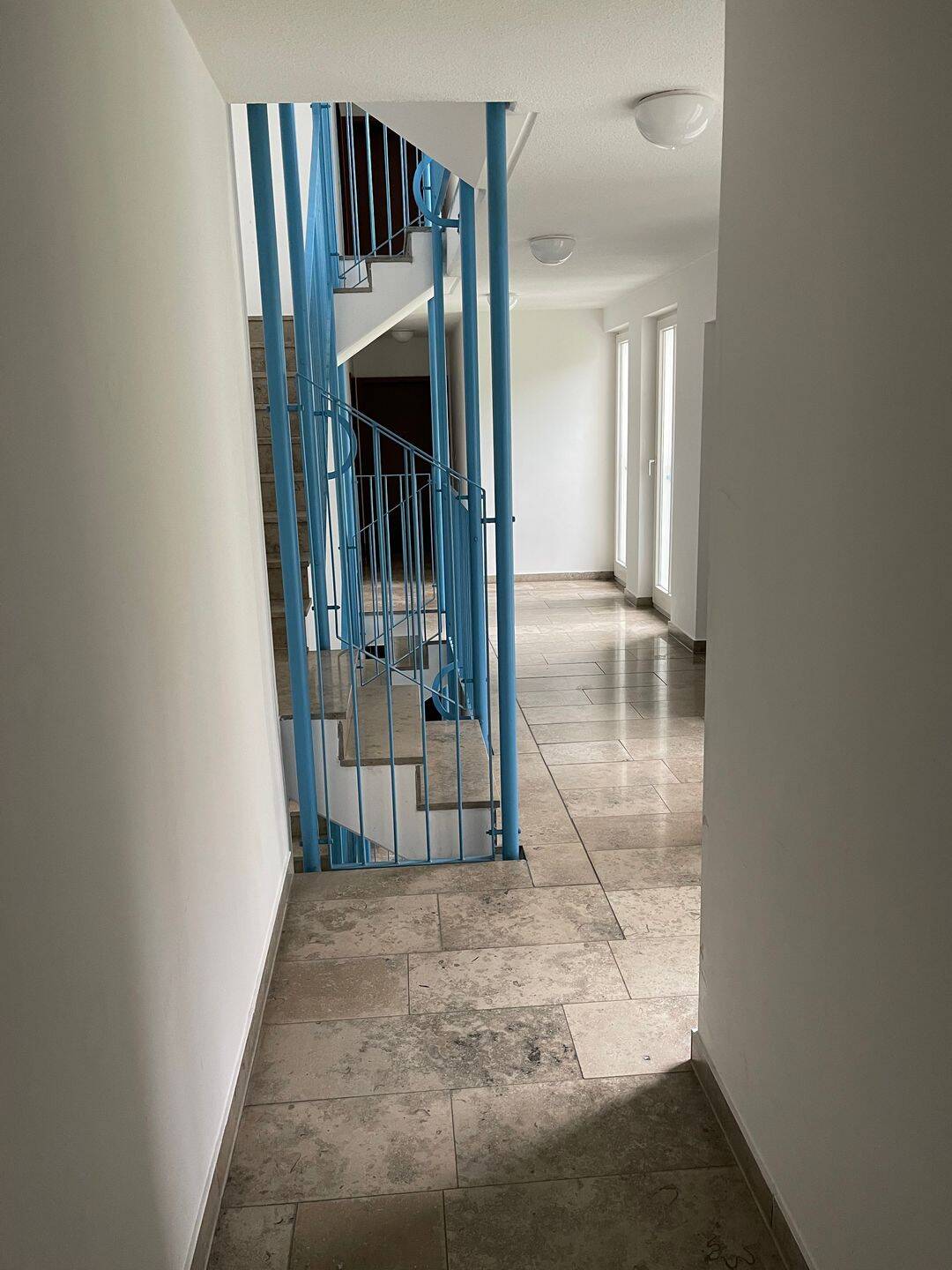 Freie 2 Zi. Whg. Moosach ruhig und grün nh. OEZ ohne Käuferprovision – Werner-Friedmann-Bogen 5, 80933 München – Vorschaubild 5