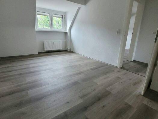 Wohnung zur Miete 429 € 2 Zimmer 46,6 m² Helmstraße 38 Frintrop Essen 45359