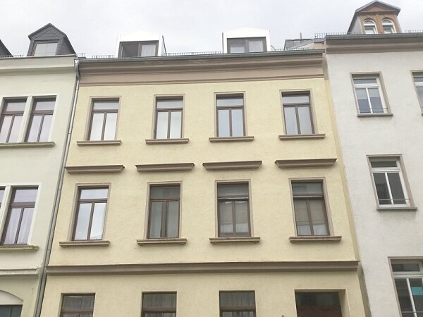 Mehrfamilienhaus zum Kauf 149.000 € 233 m²<br/>Wohnfläche 200 m²<br/>Grundstück ab sofort<br/>Verfügbarkeit Reichenbach Reichenbach 08468